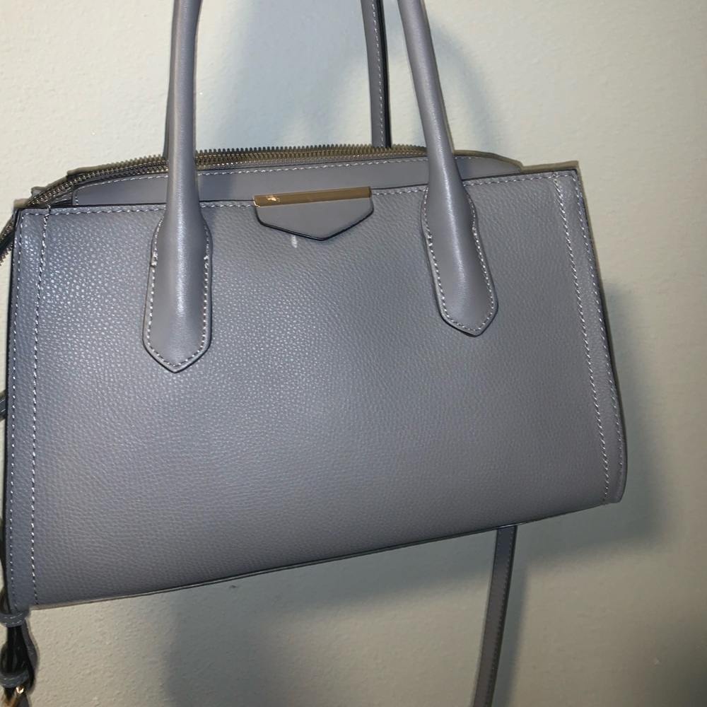 grey handbag 💕